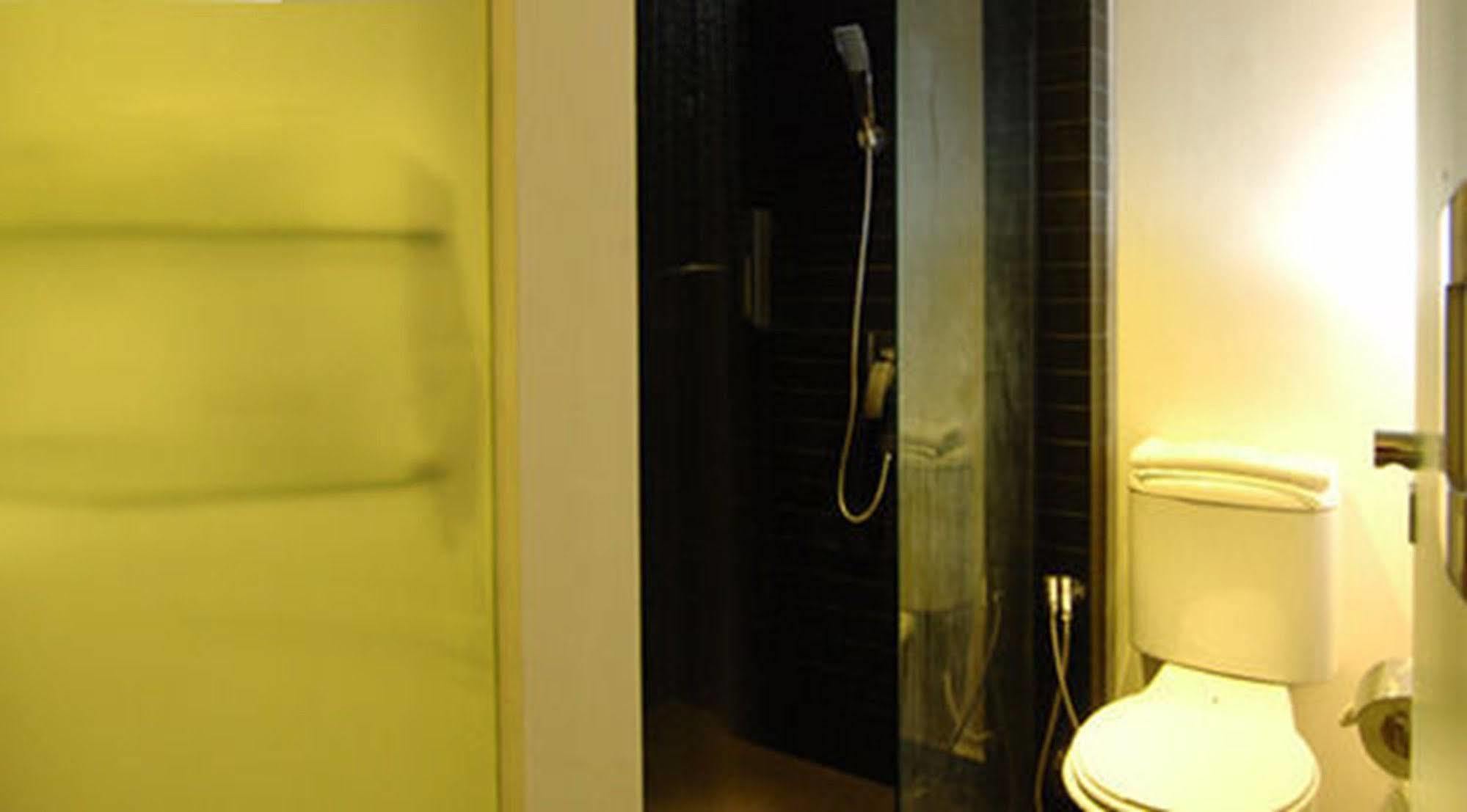 Hotel The Leverage Business - Bandar Baru Mergong 3*